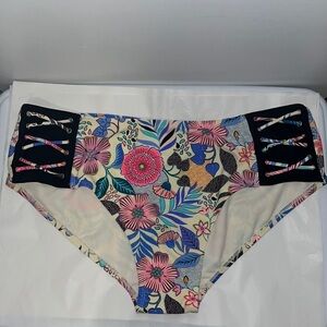 Time And Tru Women's Hipster Bikini Swim Bottom Women’s 1X 16-18 Multi